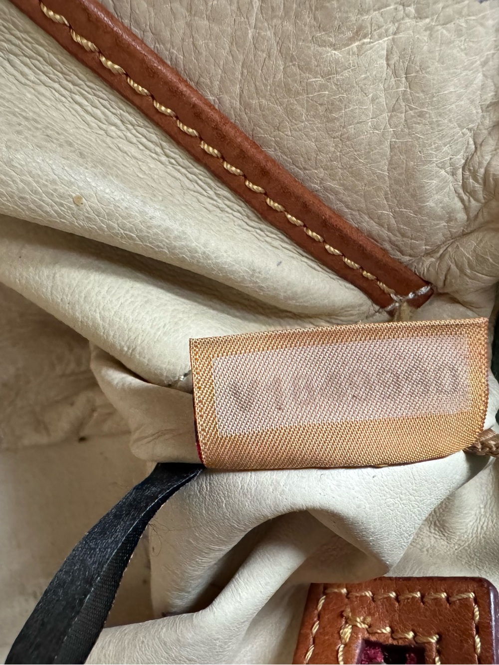 Dooney & Bourke Florentine Cameron crossbody - Picture 7 of 16